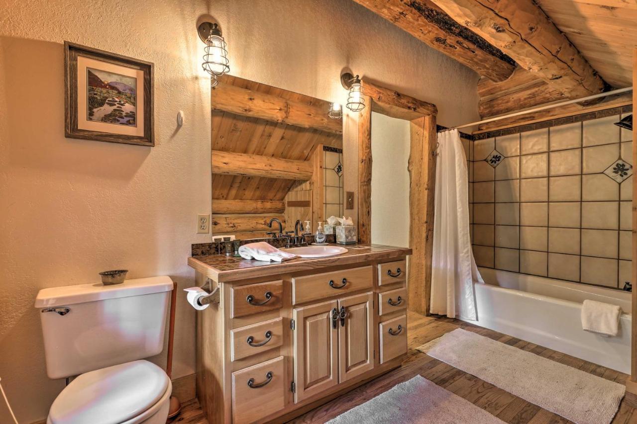 Cozy Breckenridge Cabin With Deck, 8 Mi To Gondola Εξωτερικό φωτογραφία